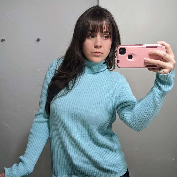 Gorgeous Vintage blue Cable Knit Turtleneck Sweater Med - Picture 3 of 5